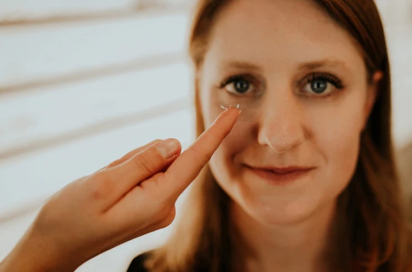 Les lentilles de contact chez Optique Colomiers